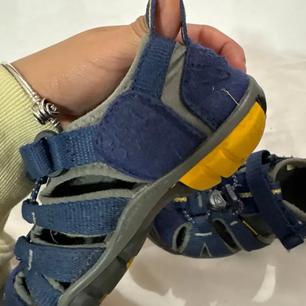 Keen Kids Boys 9c Shoes Sandal Slip On Outdoors Beach Hiking Travel Summer